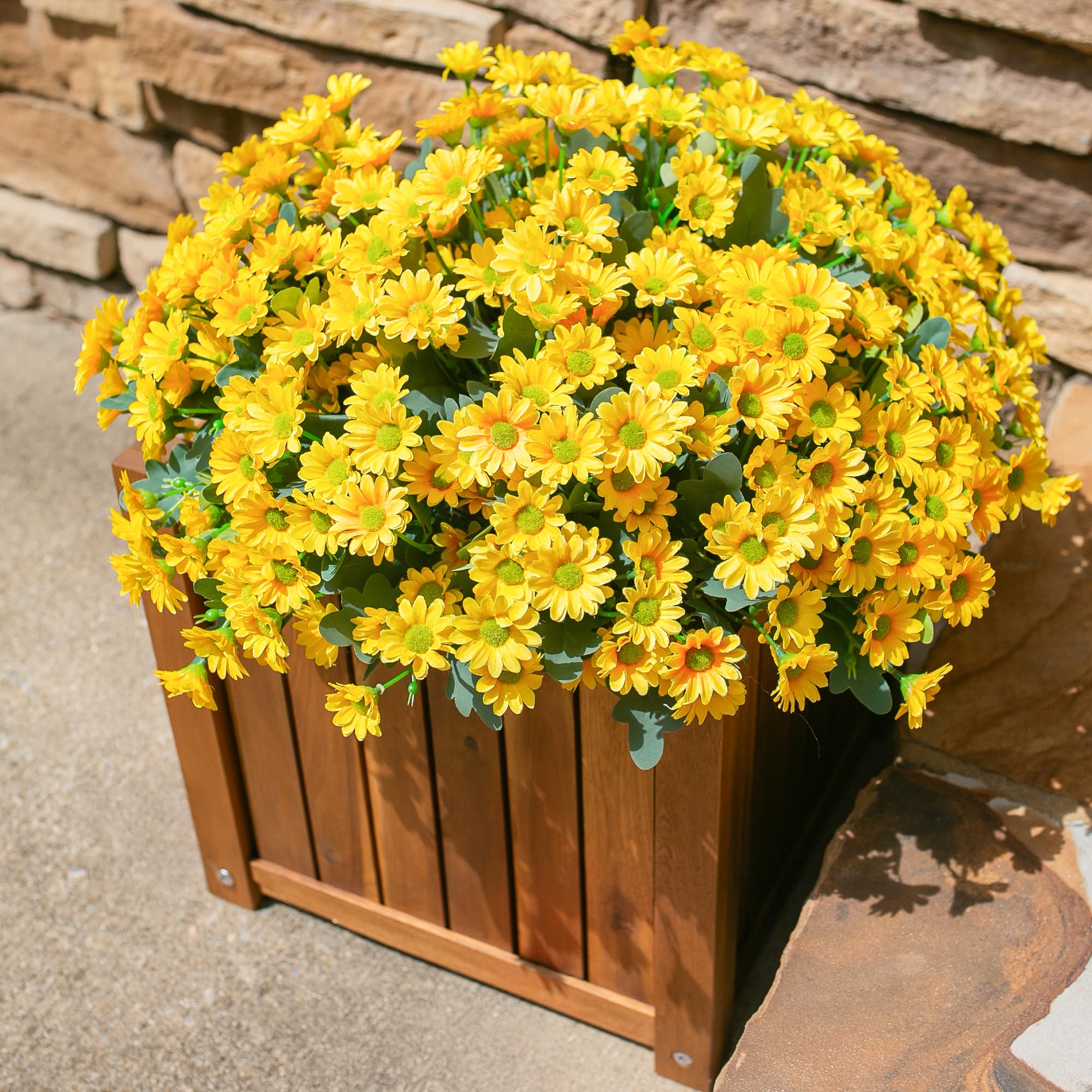 INSPRING daisy stems wired for easy arrangement