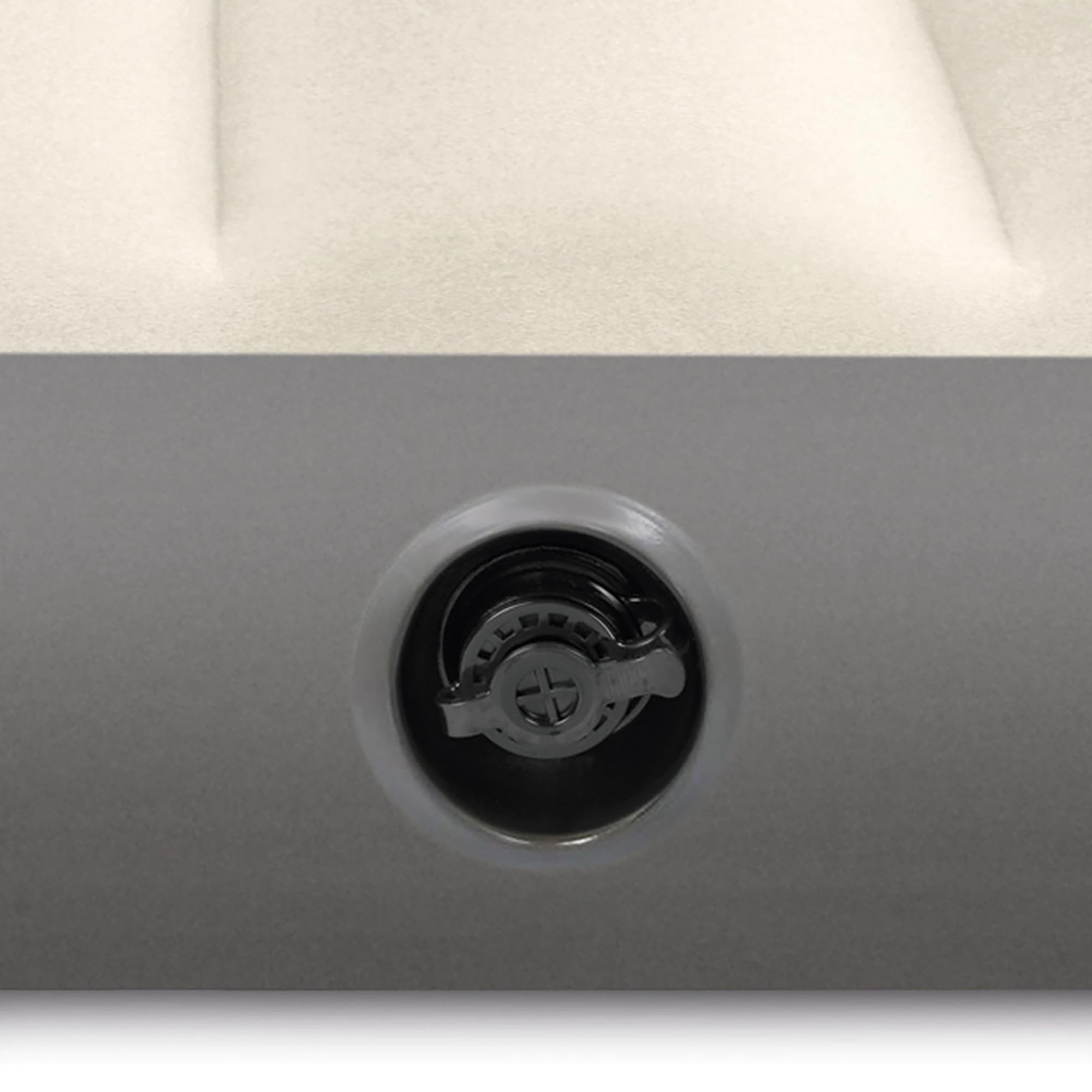 Intex 64103E 10-inch height offers comfortable mounting and use.