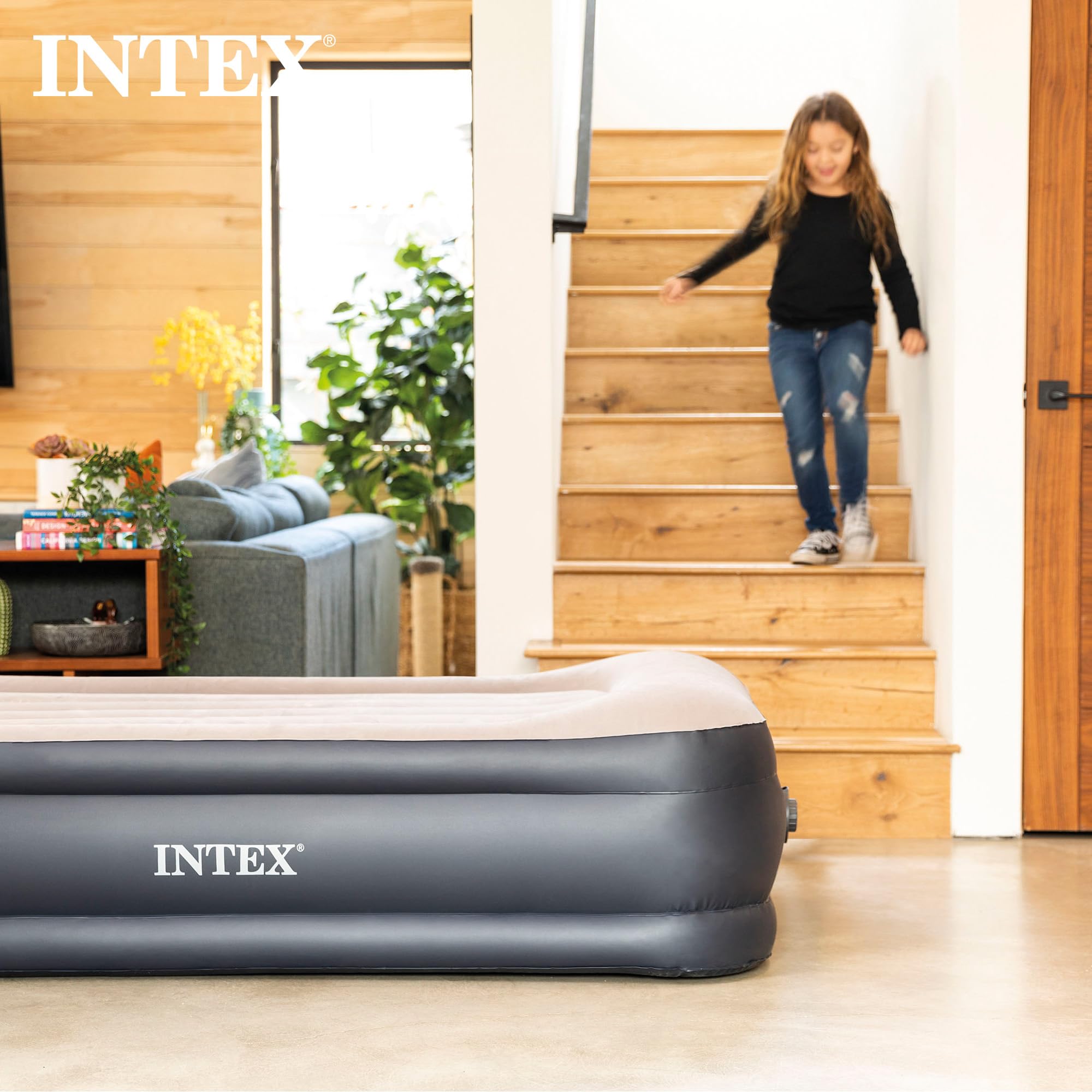 Intex 64135ED carry bag included for easy storage and transport.