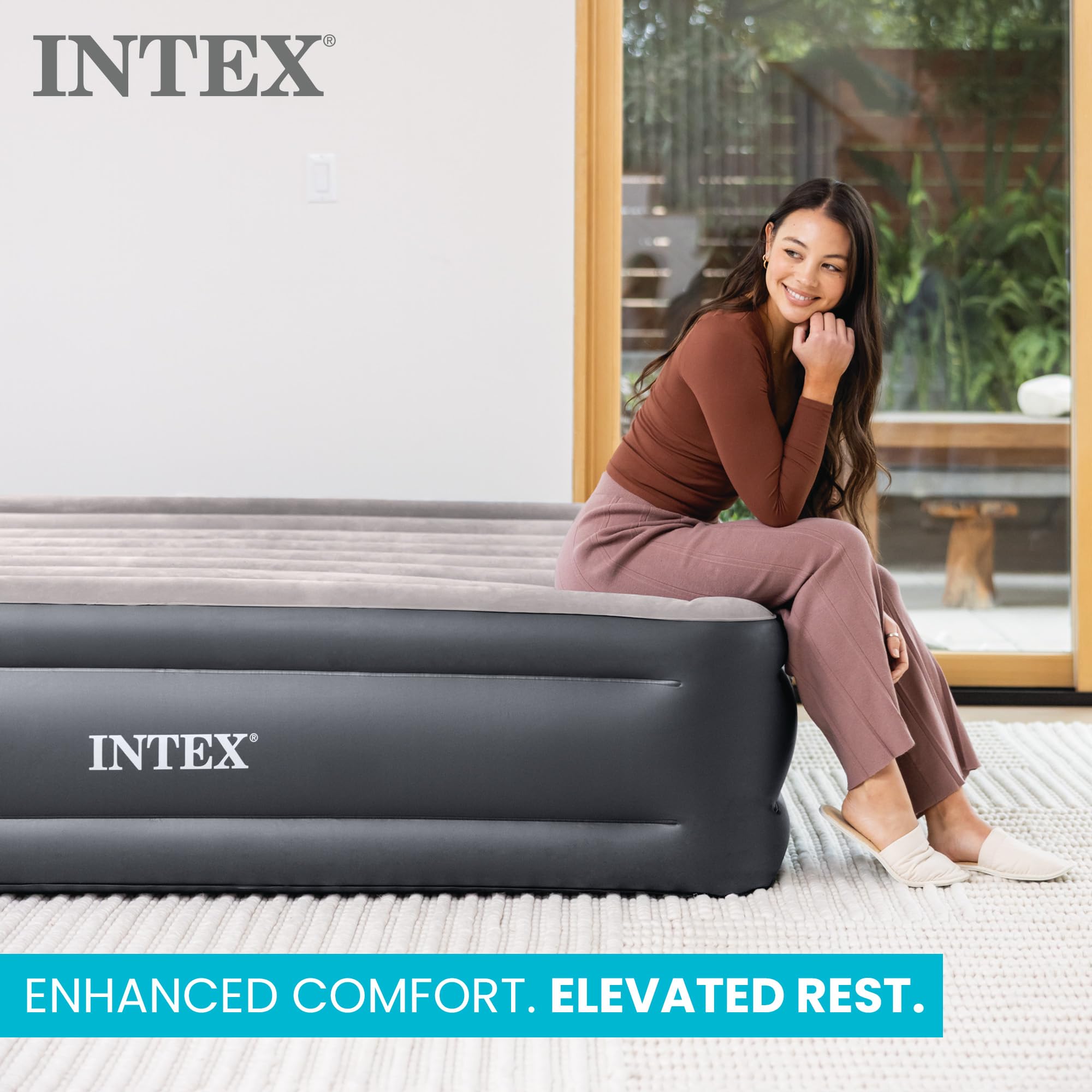 Intex 64135ED soft velvety sleeping surface enhances nightly comfort.