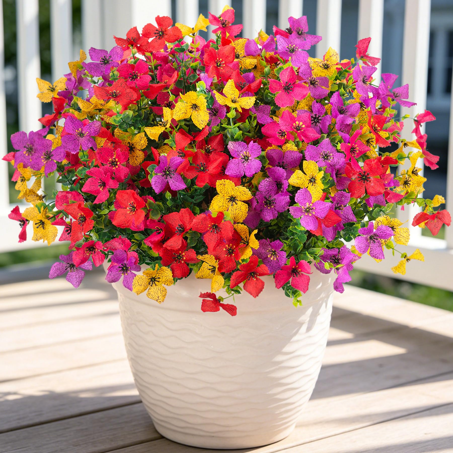 INXUGAO daisy-eucalyptus close-up showing vibrant, long-lasting color for outdoor decor