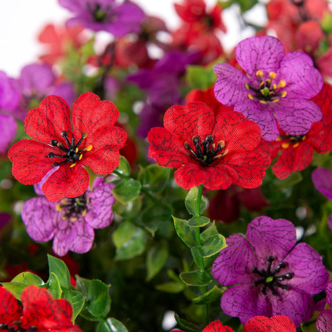 INXUGAO hanging basket with coconut lining offers sturdy, stylish display anywhere.