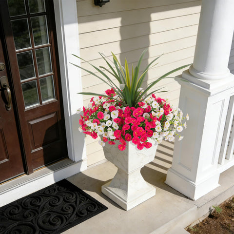 INXUGAO 12-bundle set creates colorful, inviting outdoor spaces.