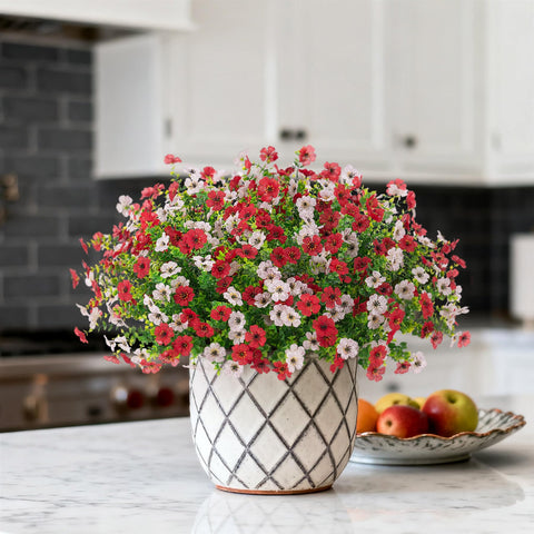 INXUGAO UV-resistant fake flowers stay bright in sunlight.