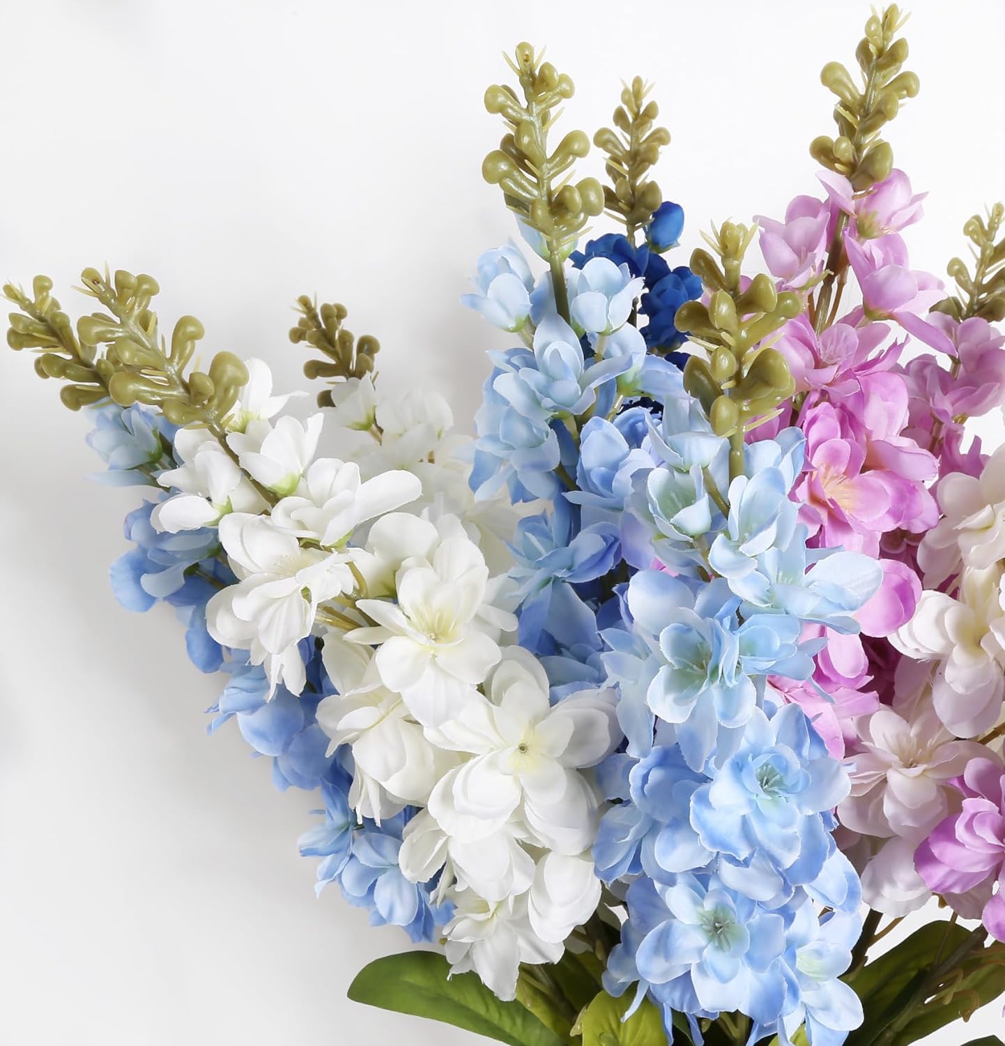 IPOPU Royal blue delphiniums ideal for wedding centerpieces and decor.