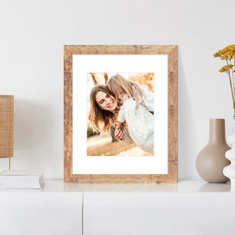 iRahmen dust moisture and scratch protection keeps frames durable.