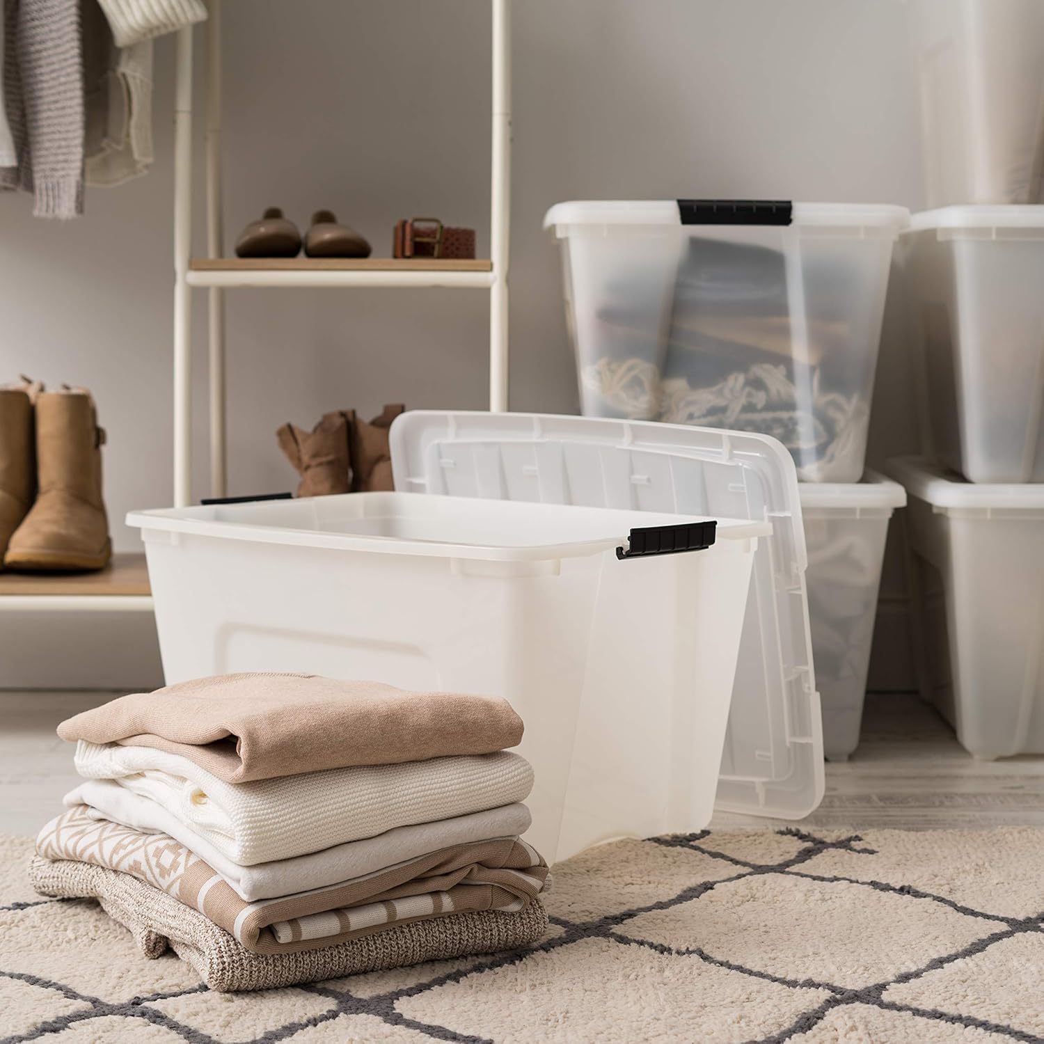 Iris USA 54qt bin built-in pull handle for easy access