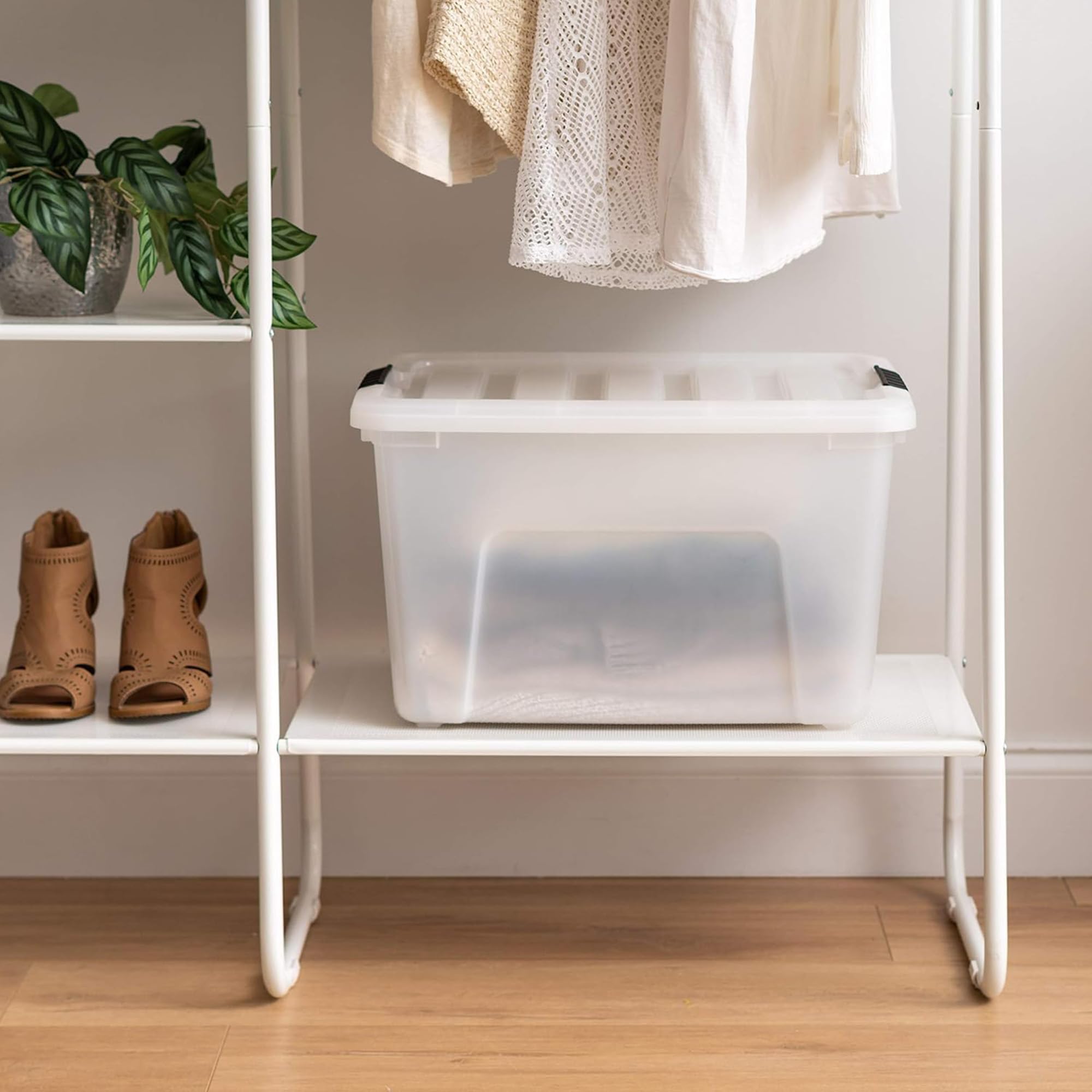 IRIS USA BPA-free plastic bin supports safe, everyday storage.