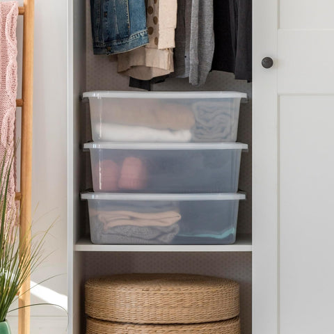 IRIS USA durable plastic under-bed bin suitable for daily organization
