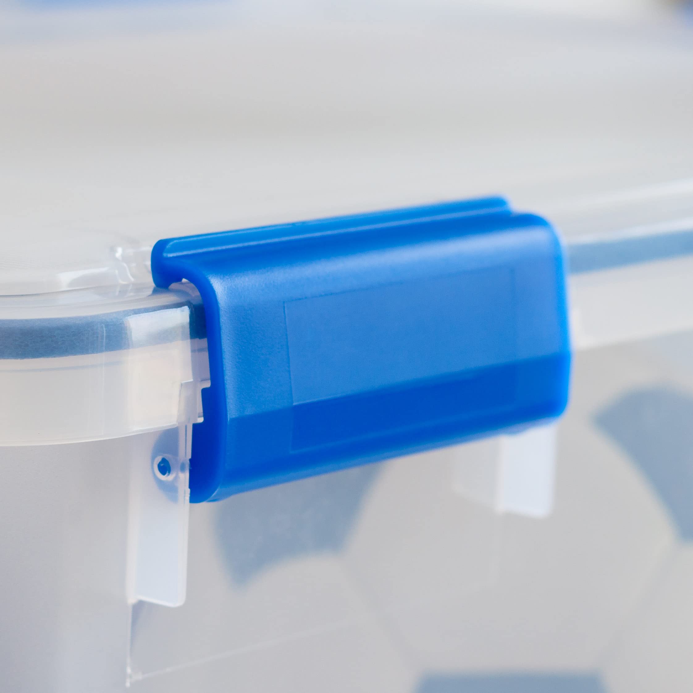 IRIS USA WeatherPro nesting feature allows compact storage when bins are not in use.