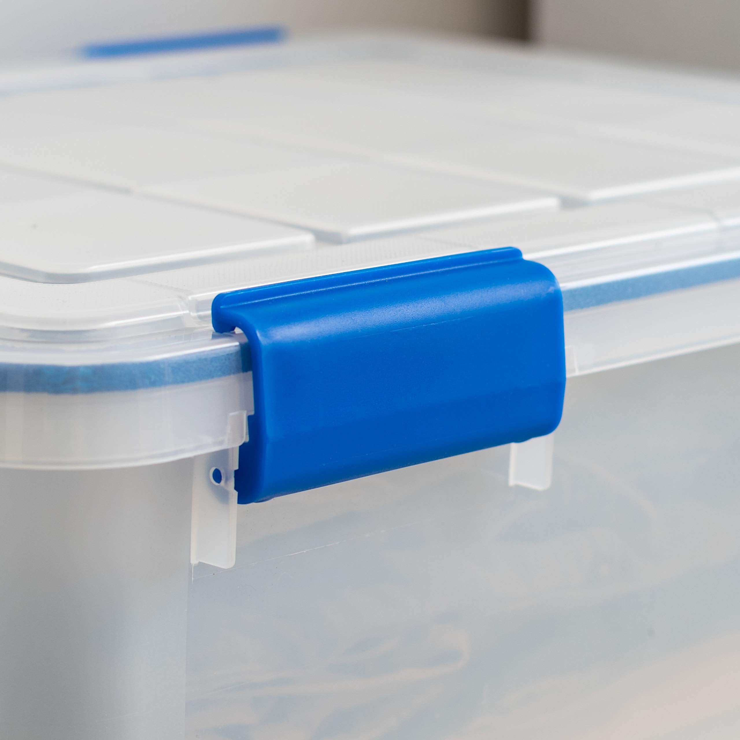 IRIS WeatherPro BPA-free material ensuring safe storage of items.