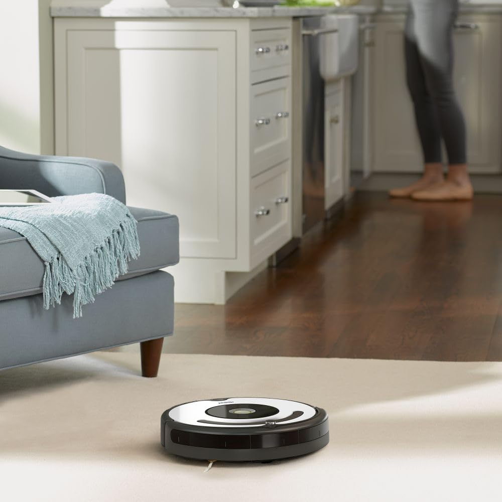 iRobot Round cleaning tool for Roomba 600 series supports routine maintenance.