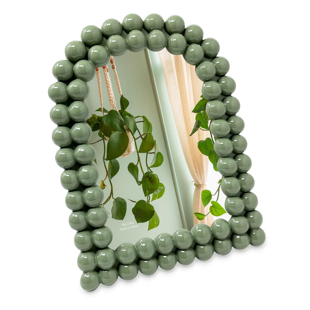 Isaac Jacobs Double Bauble Arch Frame front view in rosemary green, two 4x6 photos displayed