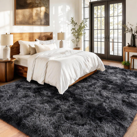 Isdook Gray Black Ombre Rug blends with contemporary decor.