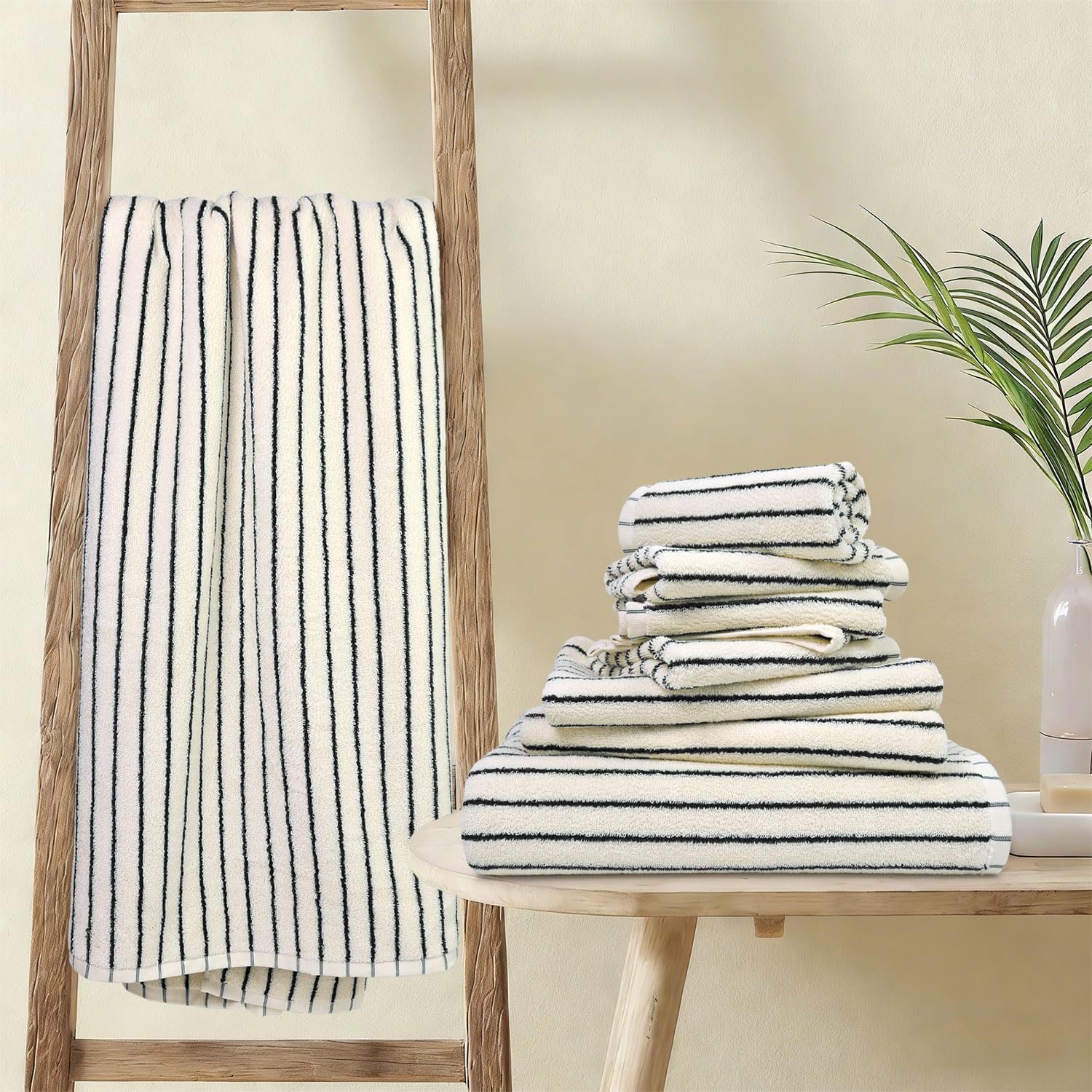 Jacquotha machine-washable towels emphasizing durability and fade resistance