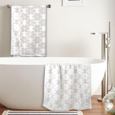 Jacquotha towels light beige color with reinforced seams for durability