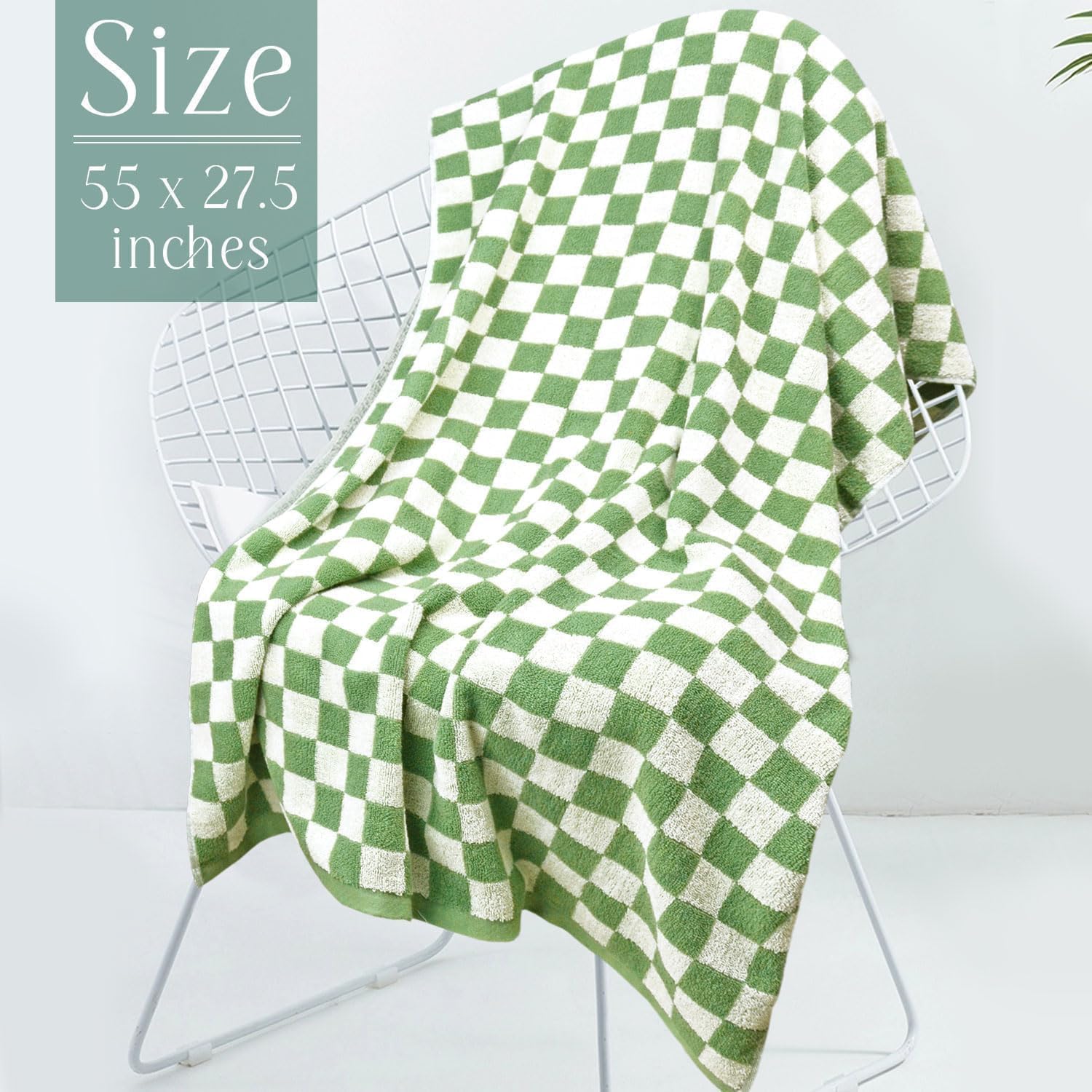 Jacquotha towels feature reinforced edges for durable, long-lasting use