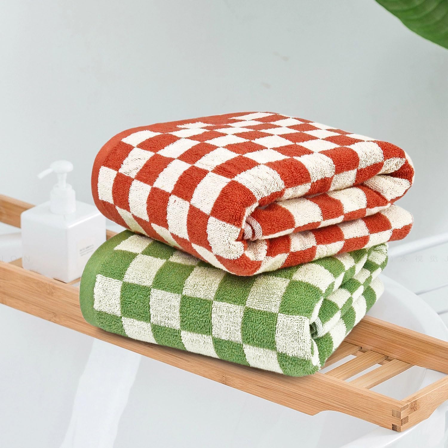 Jacquotha bath towels ultra-soft and absorbent, ideal for poolside drying