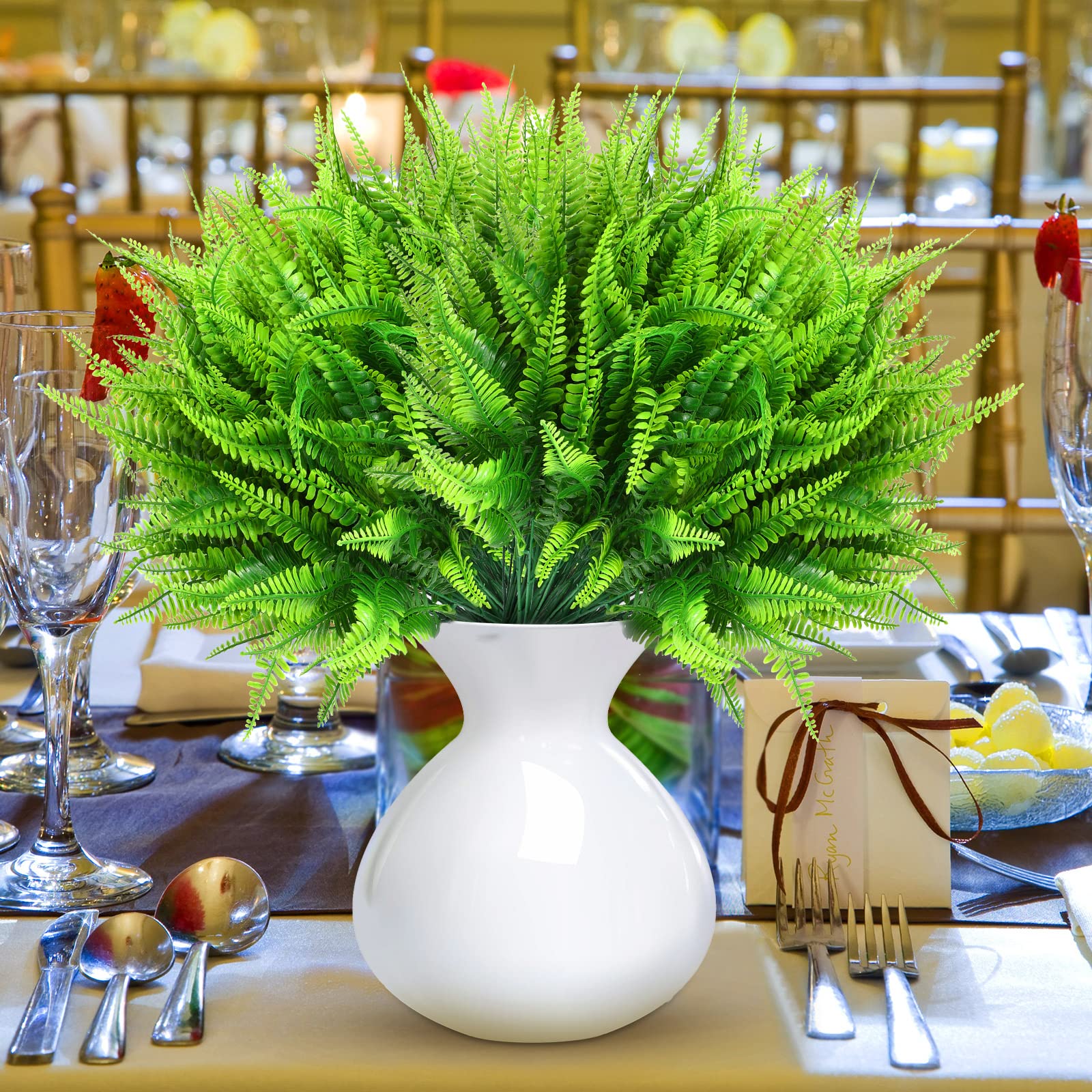 Janinka durable plastic greenery designed for outdoor and indoor display.