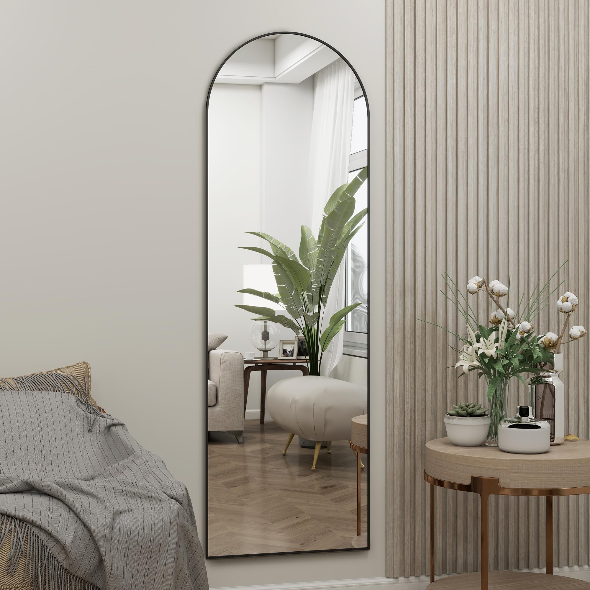 JAWGLOW HD mirror uses protective film for safety and clarity