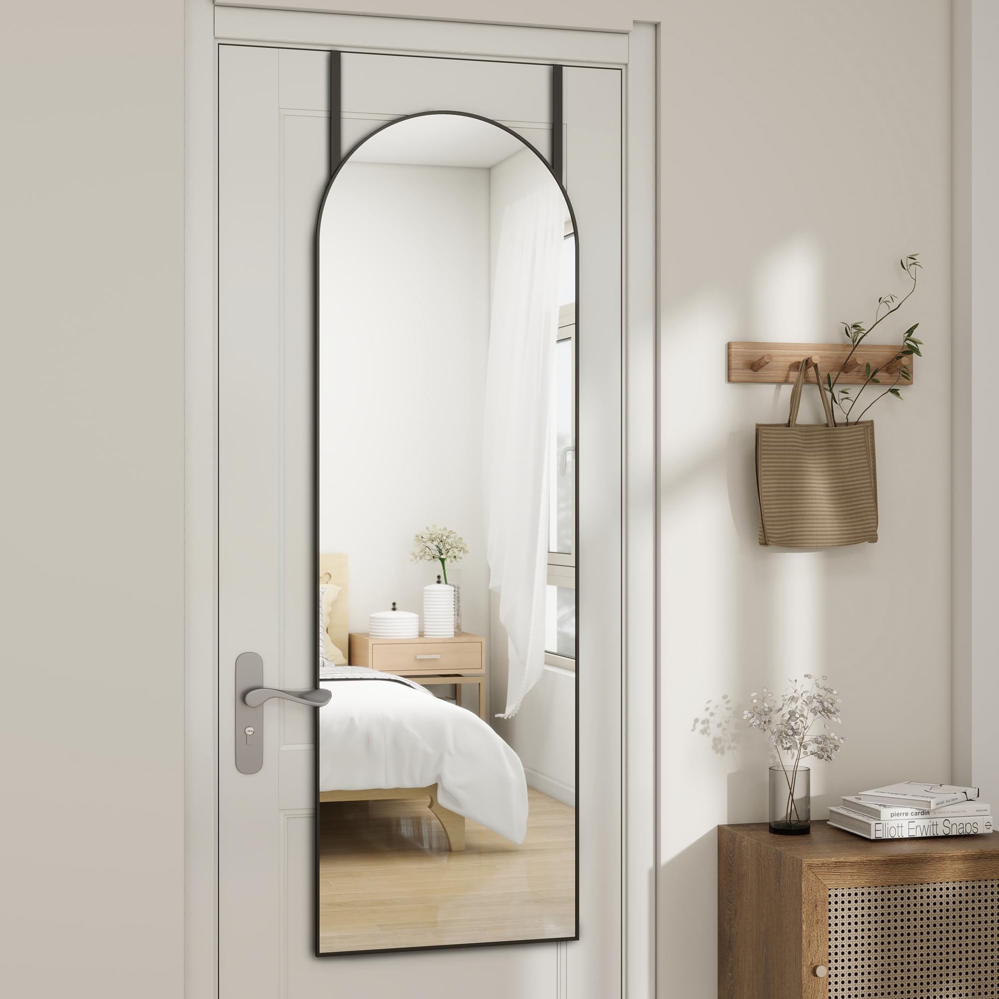JAWGLOW door mirror features a metal frame for everyday durability