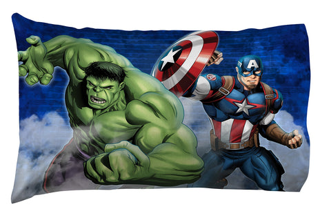 Jay Franco Avengers blue circle reversible comforter offers versatile patterns.