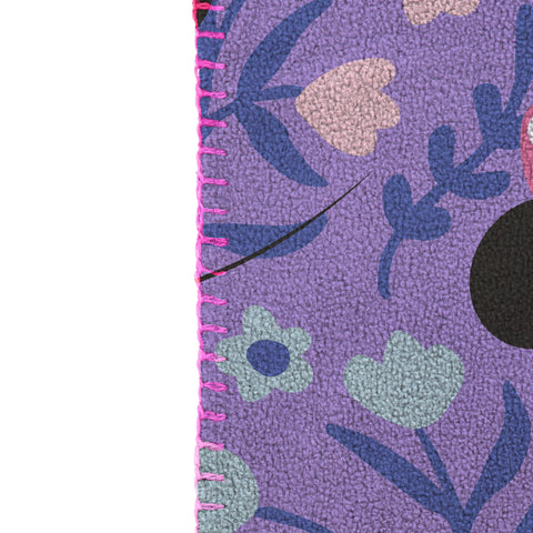 Jay Franco versatile throw ideal for couch lounging, bed layering, or travel