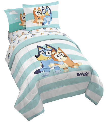 Jay Franco Bluey and Bingo twin bed set comforter — soft warmth.