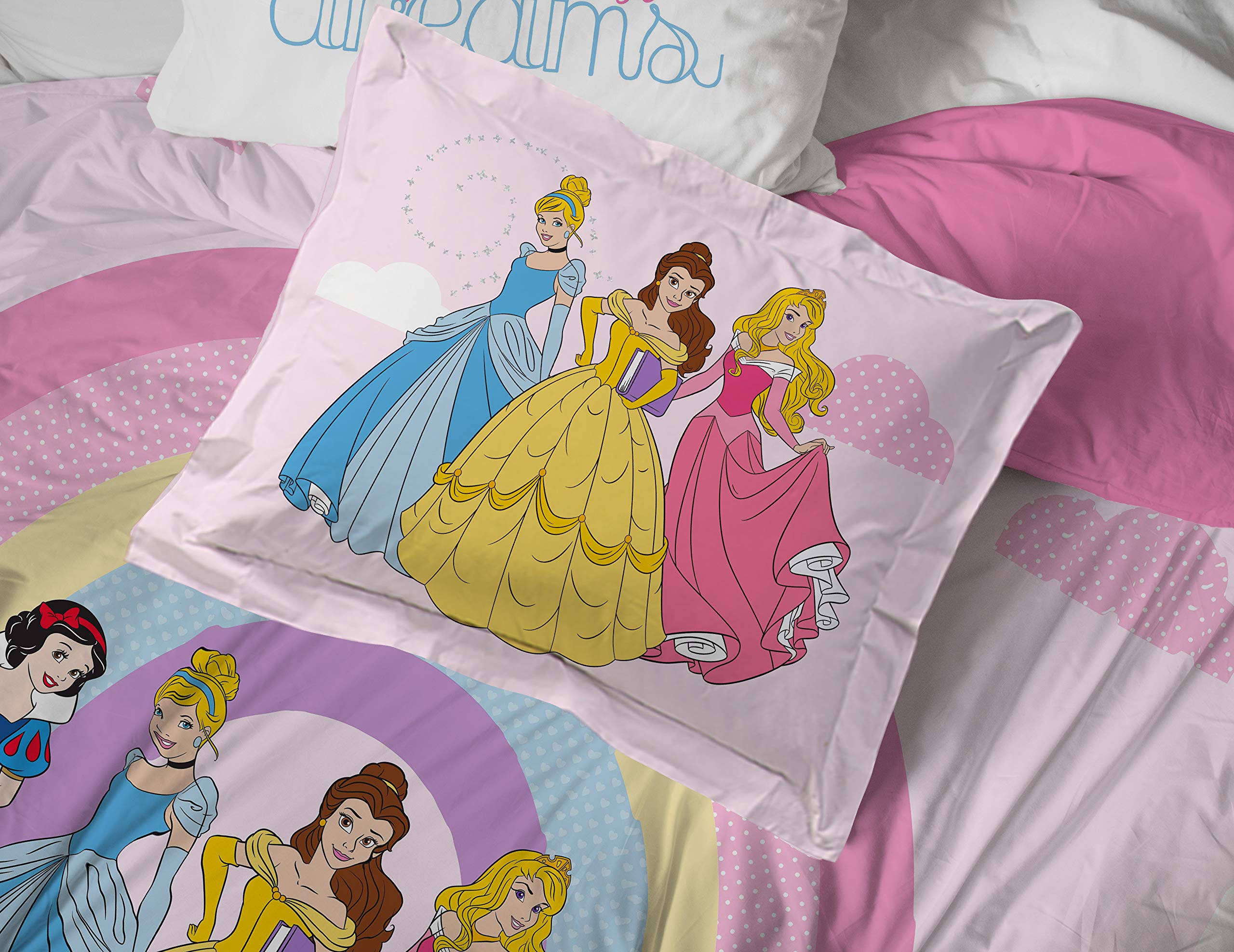 Jay Franco Disney Princess Rainbow design brightens a child’s room and bedtime routine.