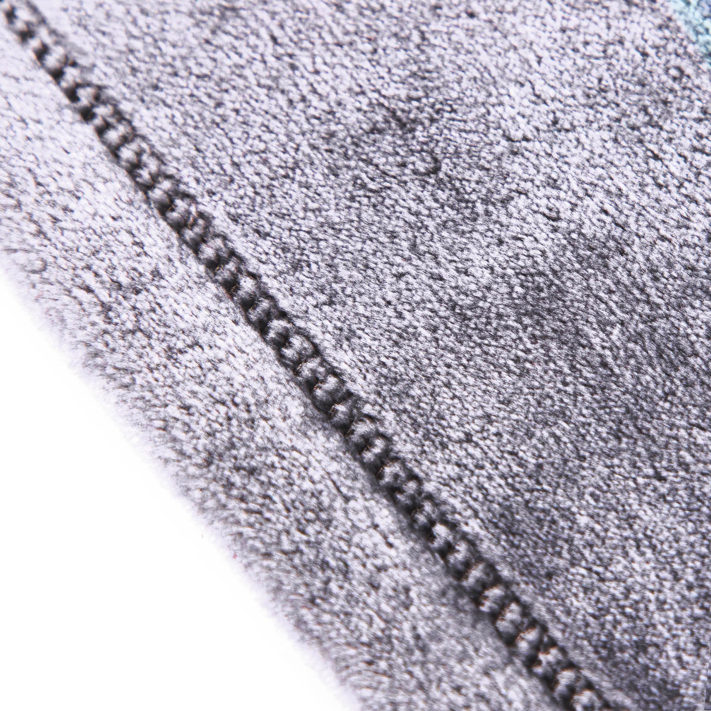 Jay Franco 60x90 inches blanket provides oversized warmth for couch or bed.