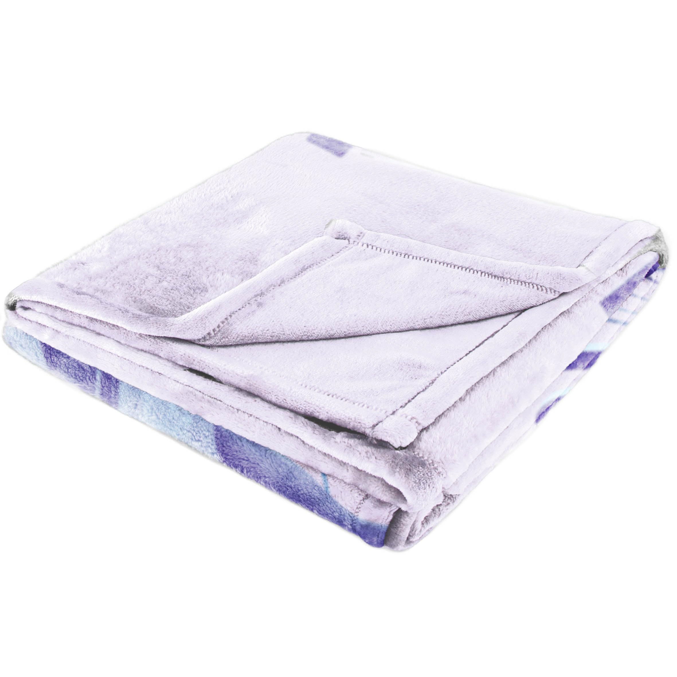 Jay Franco ultra-soft microfiber fleece offers year-round comfort and easy care.