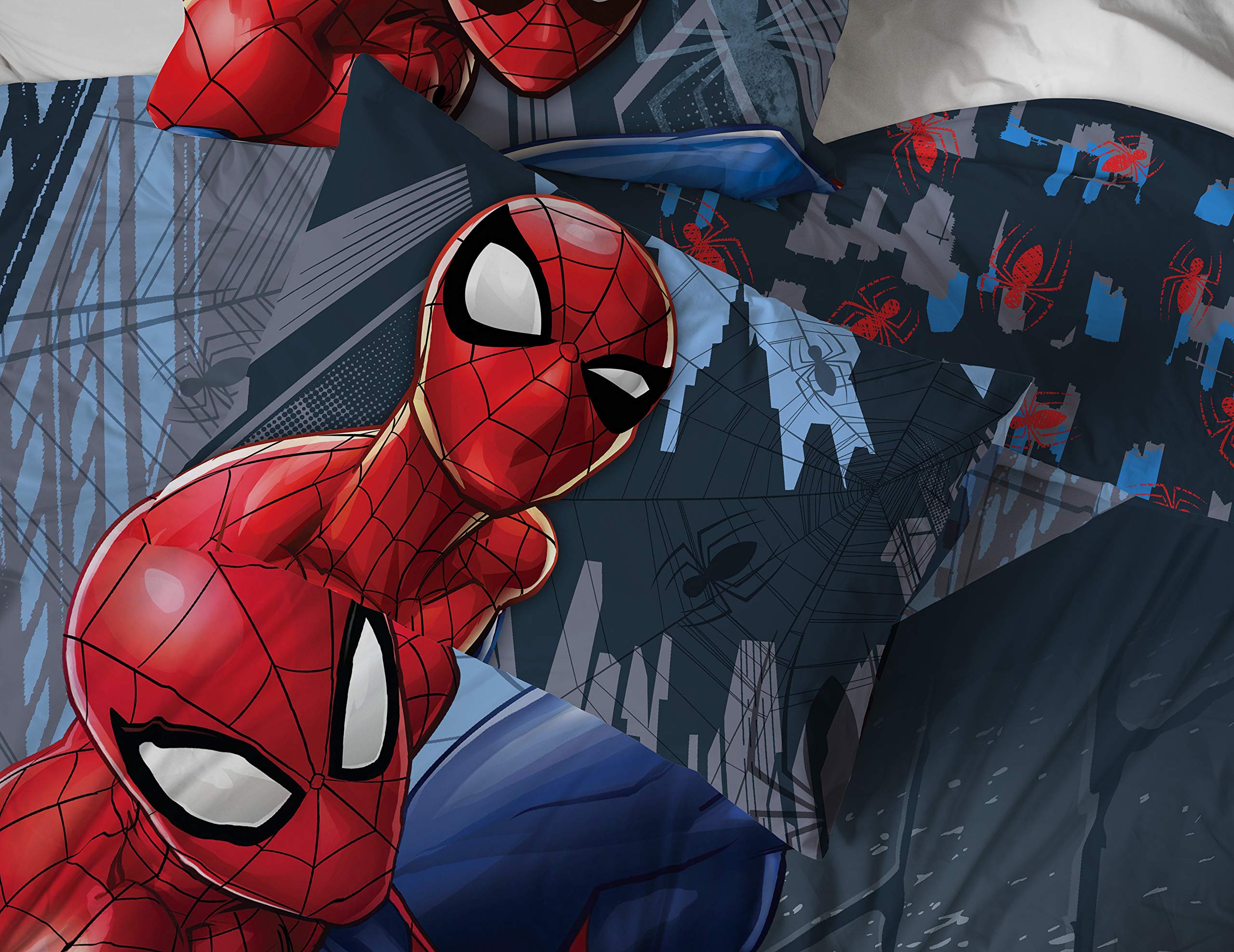 Jay Franco Marvel Spiderman microfiber fabric texture emphasizes durability and easy care