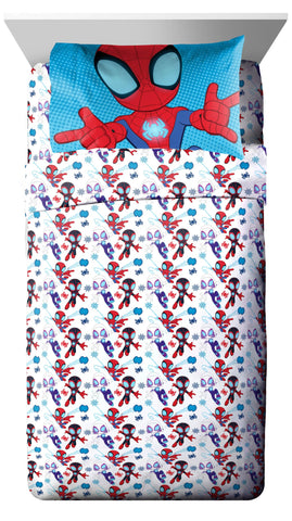Jay Franco Marvel Spidey bedding on a kid's bed sparks imagination and fun.
