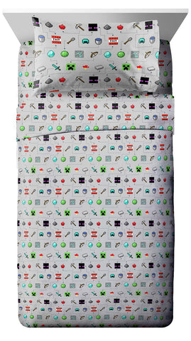 Jay Franco Minecraft Creeper pillowcase adds playful bedtime style.