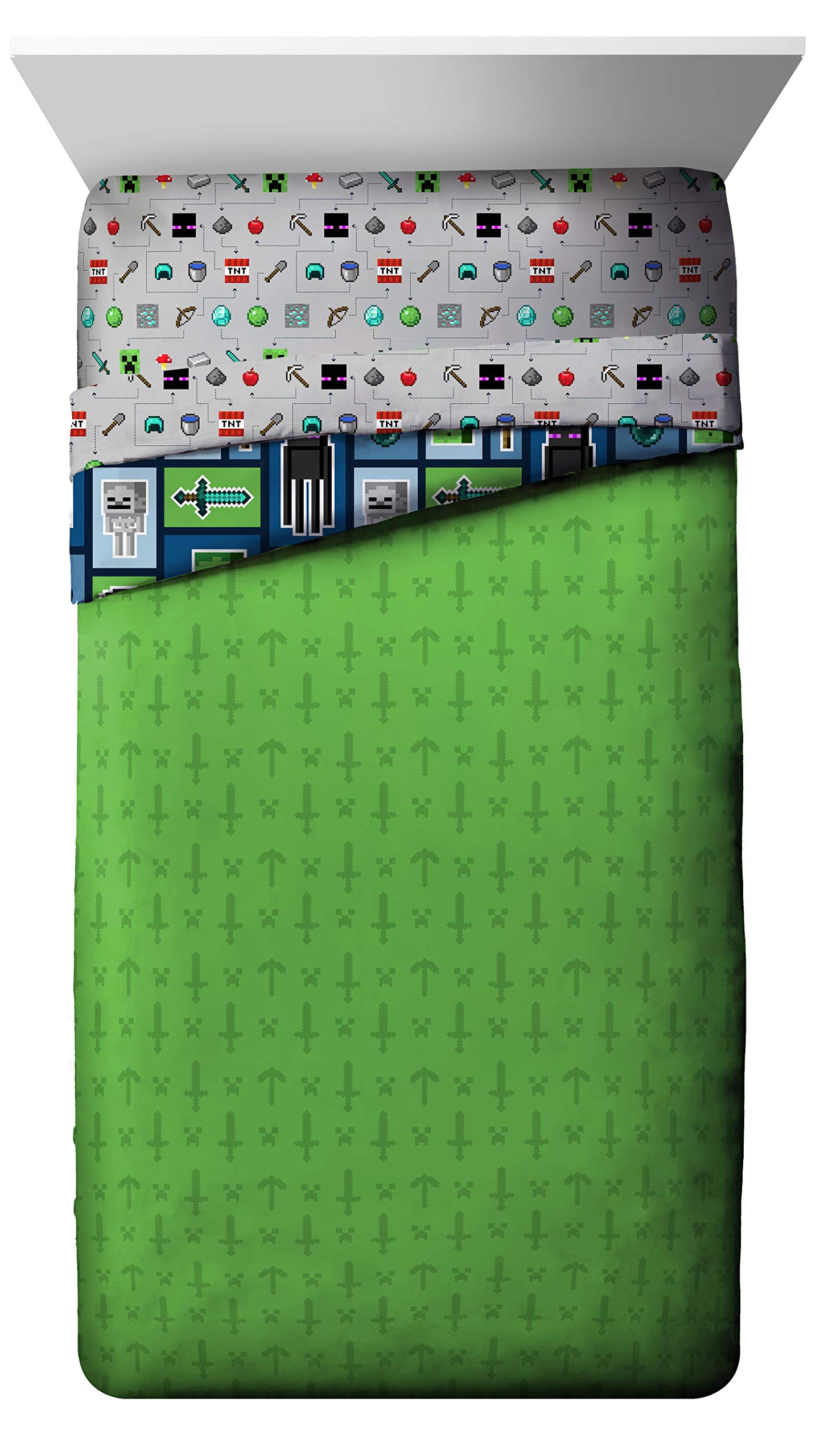 Creeper detail on the comforter highlights durable print and colorfast microfiber