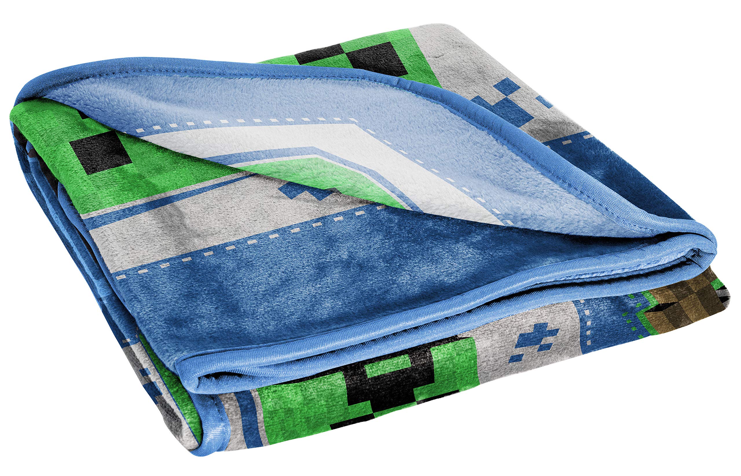 Jay Franco Minecraft skeleton design throw enhances themed bedroom decor