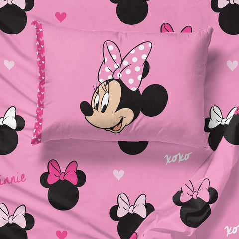 Jay Franco Minnie Mouse microfiber softness, breathable fabric for warm or cool nights.
