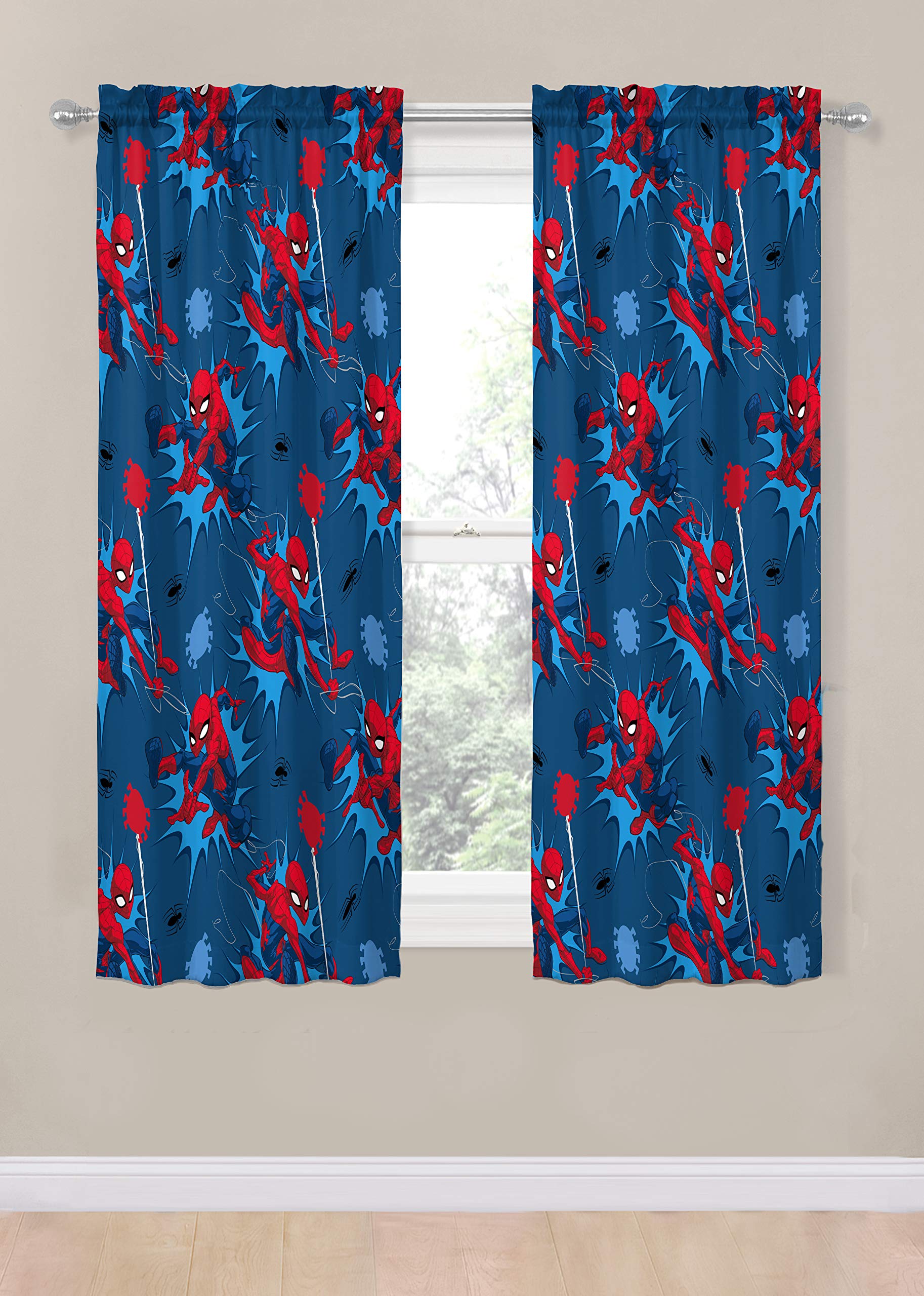 Jay Franco Spiderman drapes include two tiebacks for easy, neat room styling.