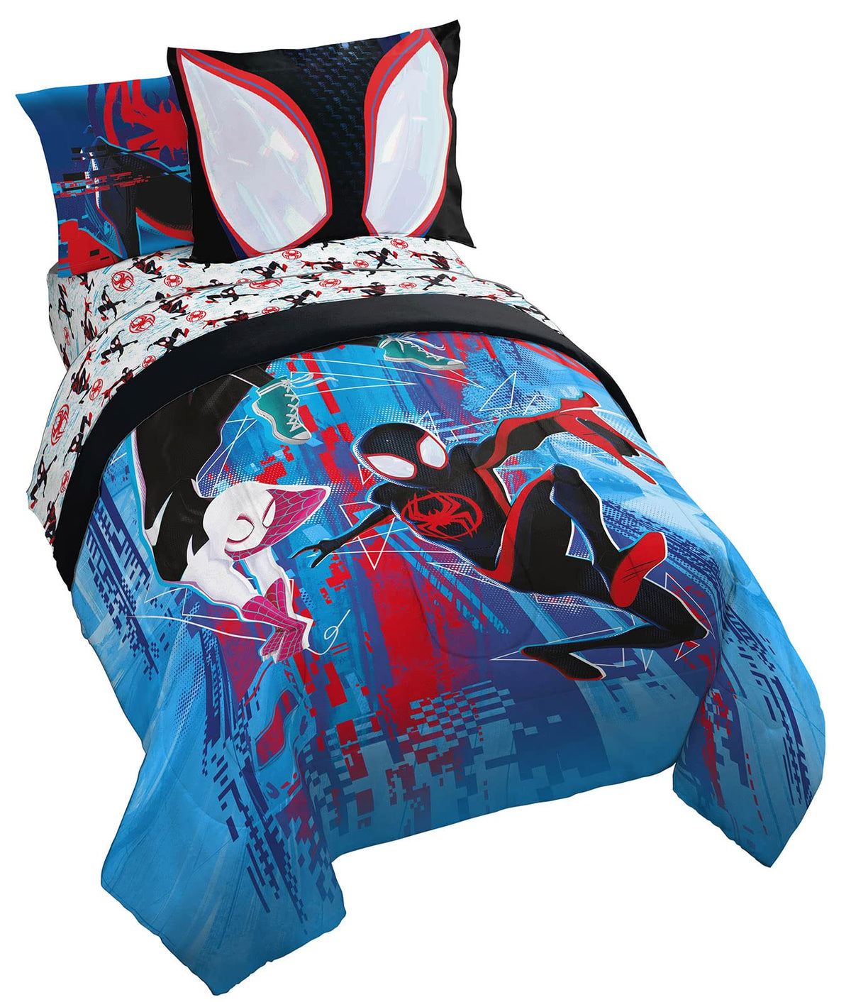Jay Franco Spiderman glitch twin comforter—soft microfiber for cozy nights.