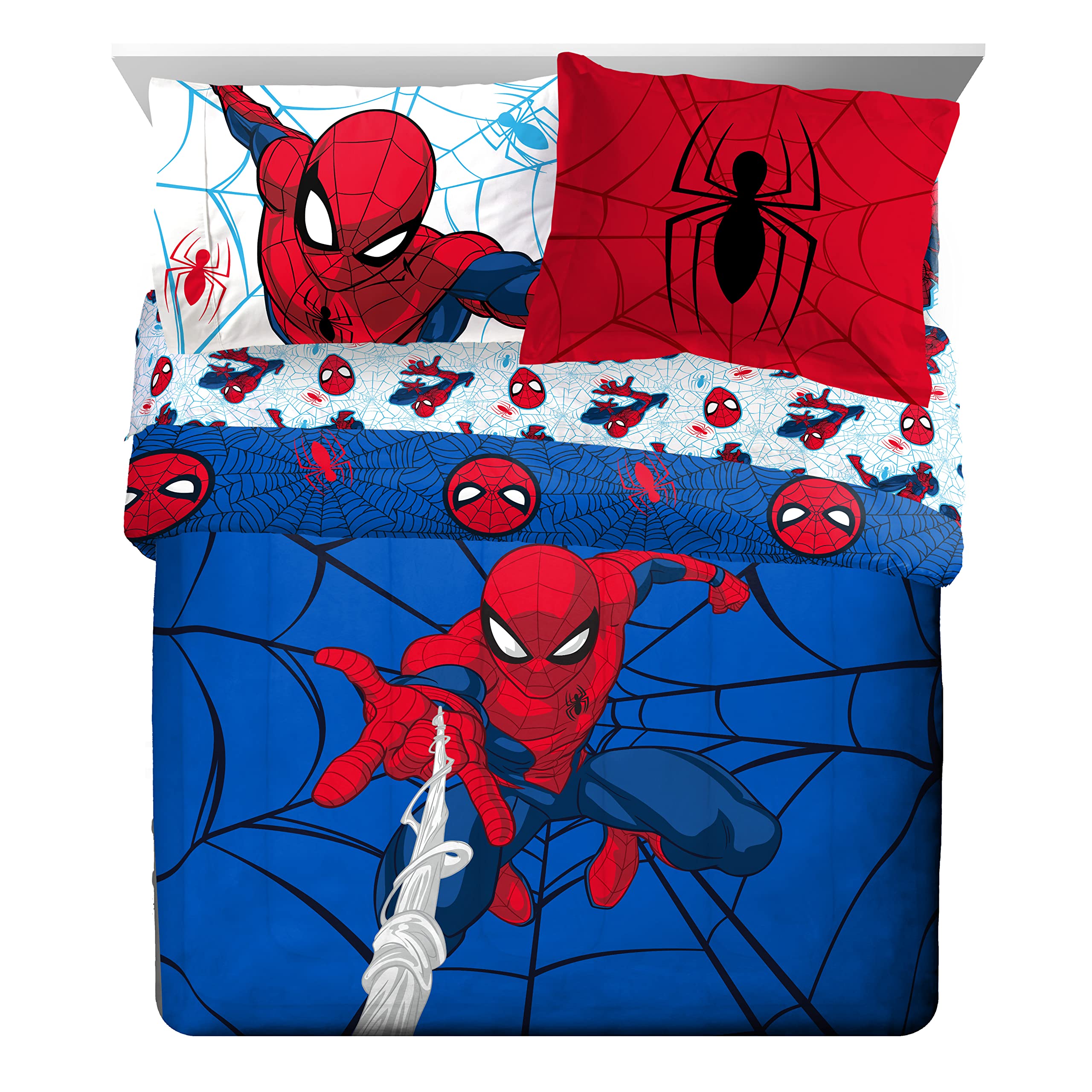 Jay Franco Spiderman fitted sheet displays vibrant print for a kid's room.