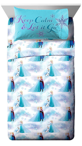 Jay Franco Disney Frozen pillowcase protects pillows and brightens bedtime decor.