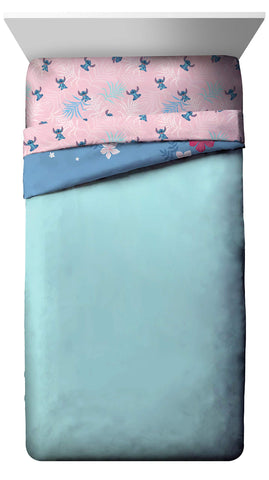 Jay Franco Lilo & Stitch print highlights fade-resistant microfiber for lasting brightness.