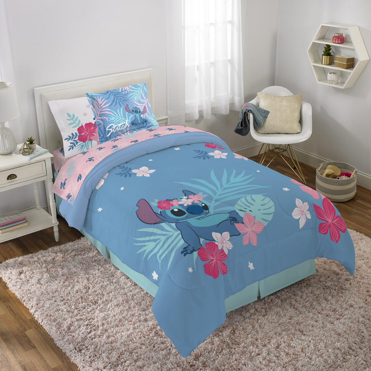 Jay Franco Lilo & Stitch twin comforter design featuring Stitch for cozy bedtime fun