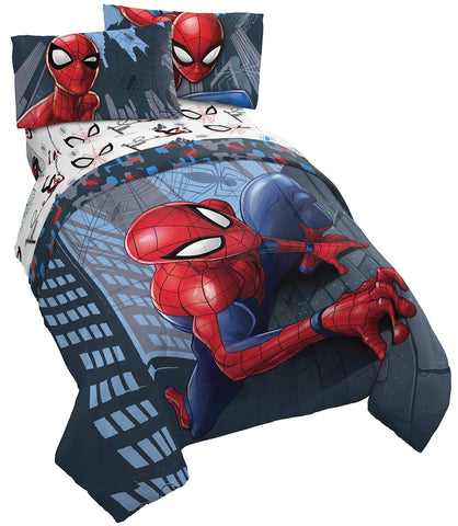 Jay Franco Spider-Man bedset with reversible comforter for versatile superhero styling.