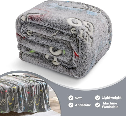 Jekeno Glow blanket machine washable for easy care.