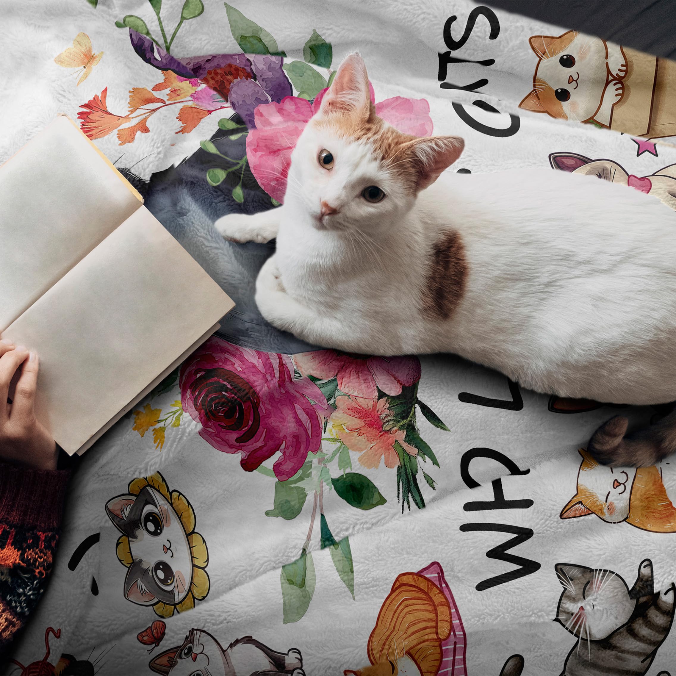 Jepufo 40x50 inch blanket, a perfect fit for couch or bed.