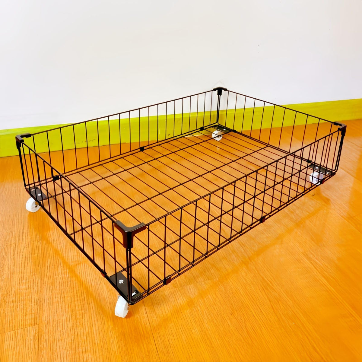 Jifader under-bed storage with wheels for smooth carpet sliding.