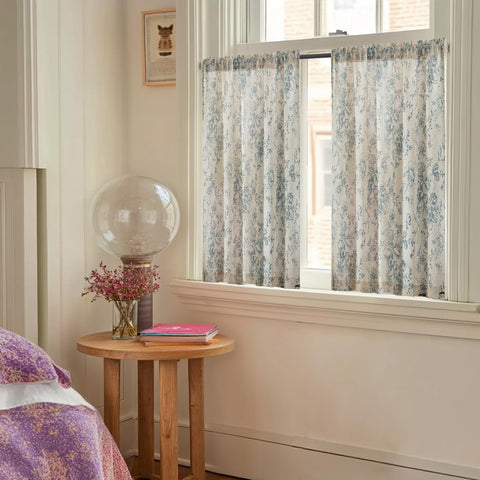 Jinchan linen blend texture close-up highlighting durability and breathability for living spaces.