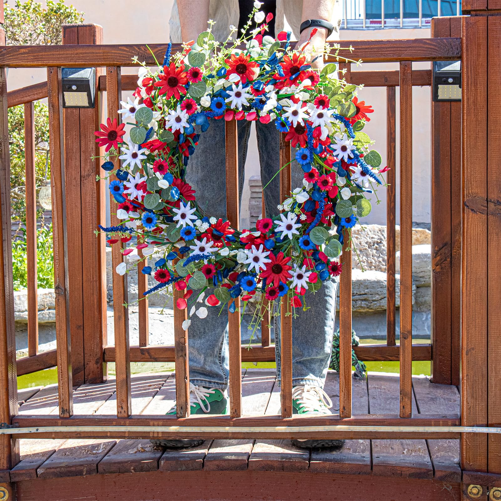 JINGHONG grapevine base provides durable rustic frame.