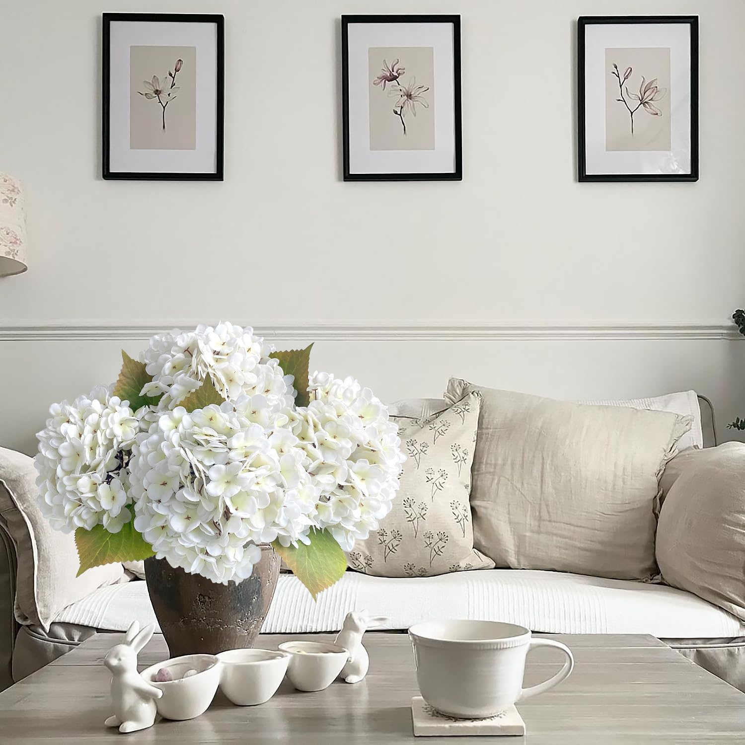 JINWOE 21-inch hydrangea stem for versatile floral arrangements.